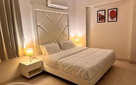 Celesto Luxury Residences By Chakola'S Hospitality